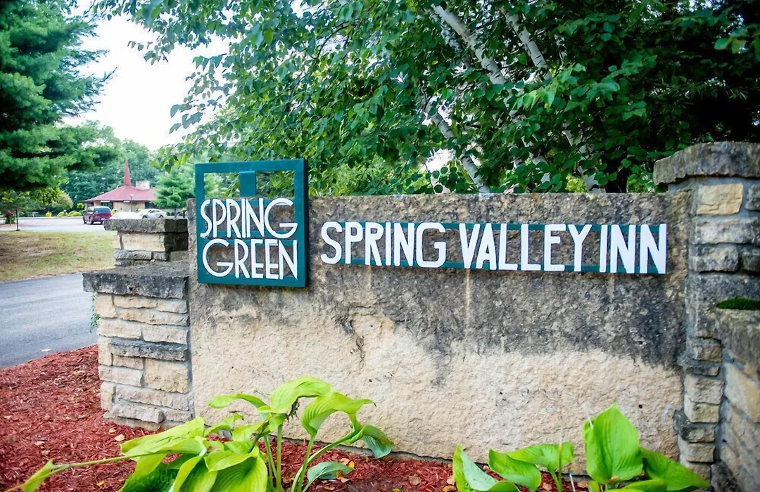 Spring Valley Inn-1