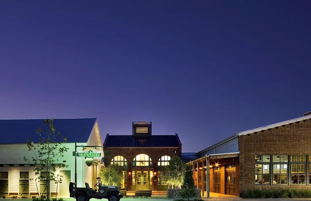 Cavalry Court, By Valencia Hotel Collection-1