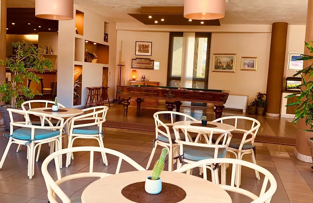 River Park Hotel-1