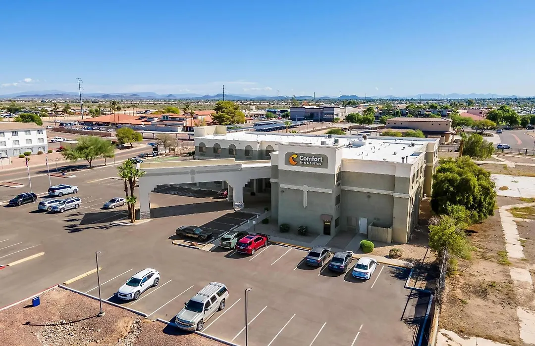 Comfort Inn & Suites Surprise Near Sun City West-1