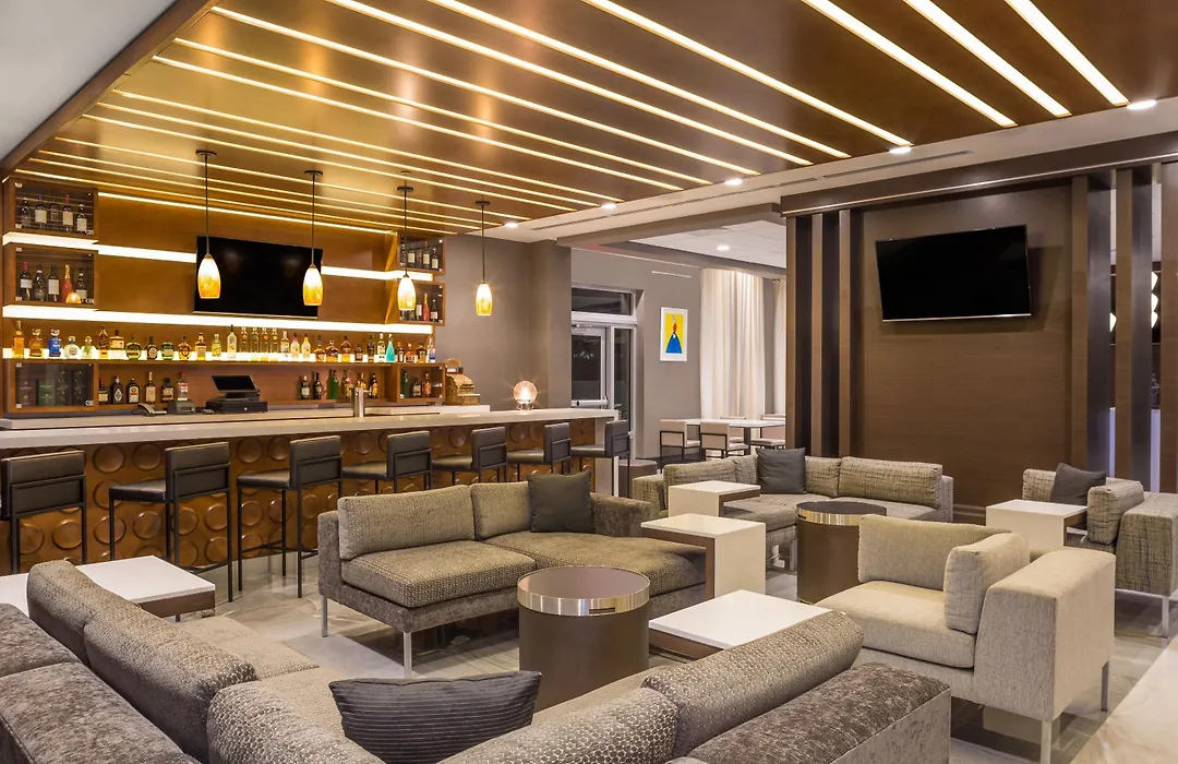 Wingate By Wyndham Miami Airport-1