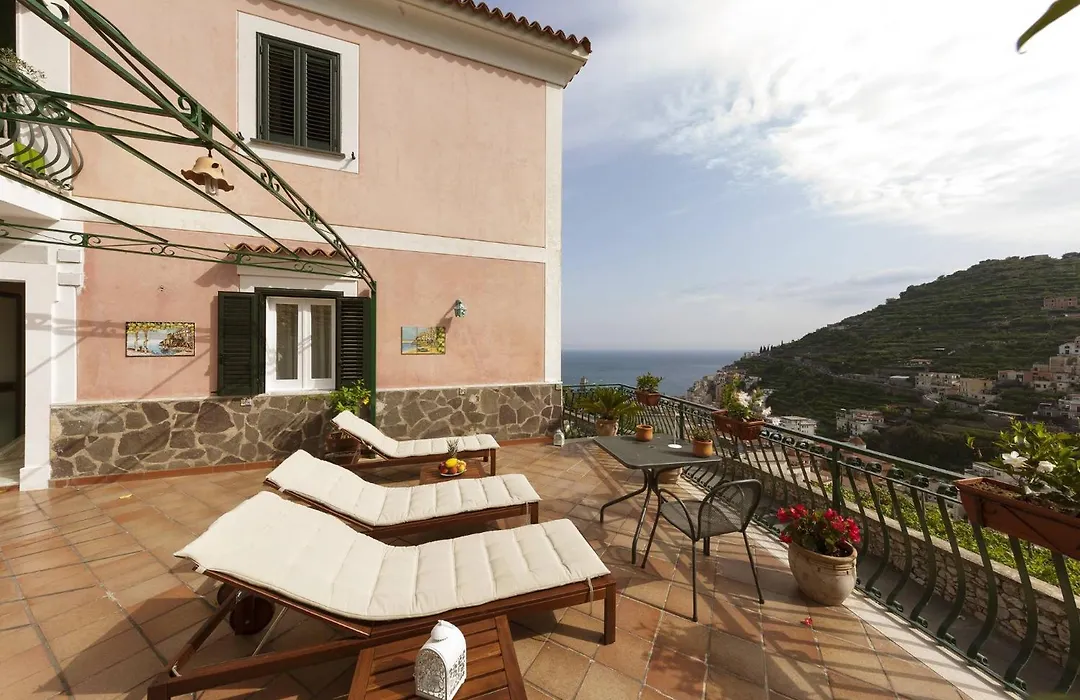 Villa Carlotta Minori-1