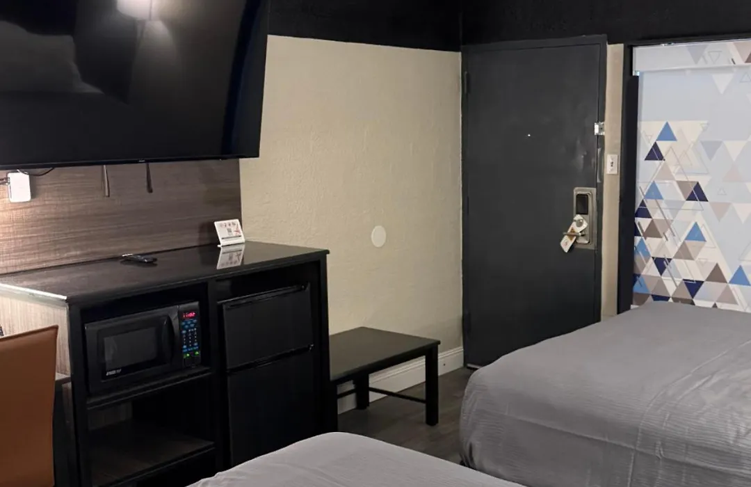 Lx Hotel, Surestay Collection By Best Western-1