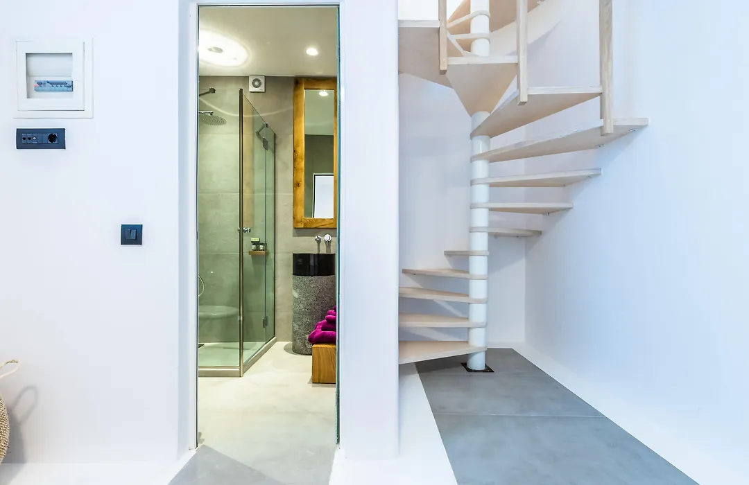 Portes Suites & Villas Mykonos-1
