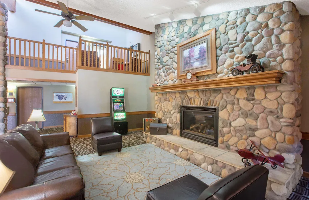 Americinn By Wyndham Lincoln North-1