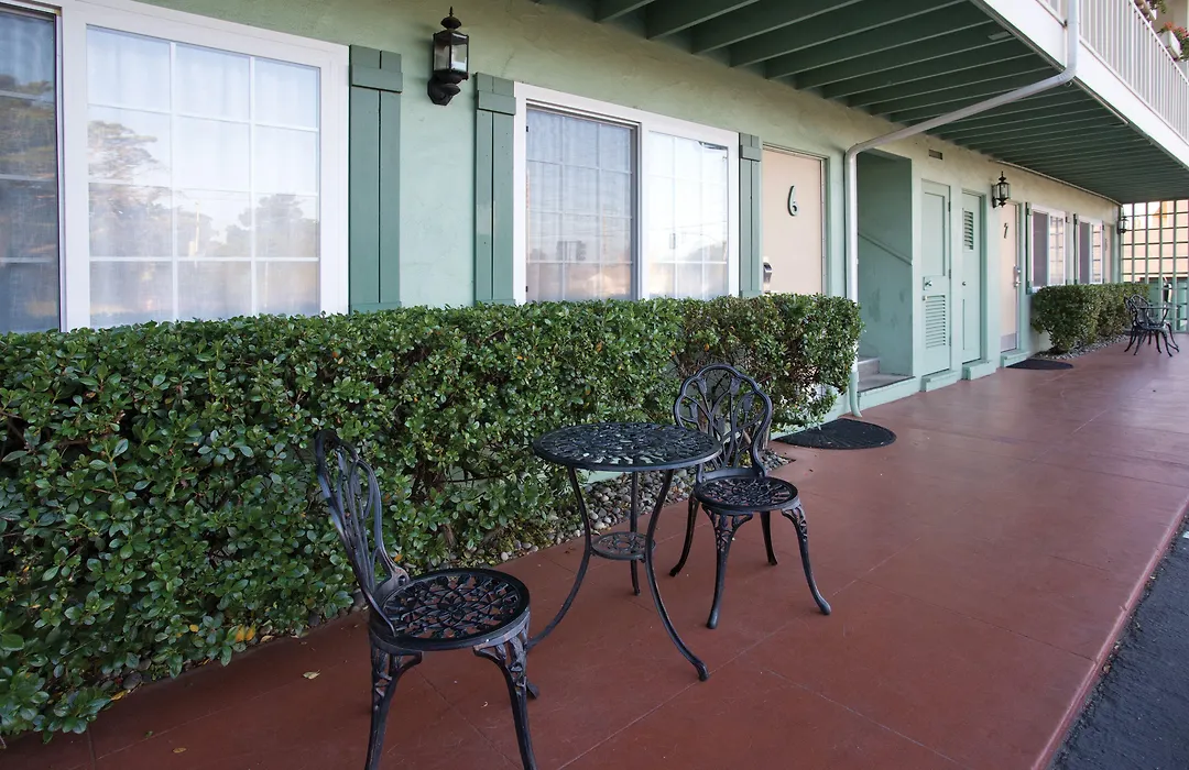 Villa Franca Inn-1