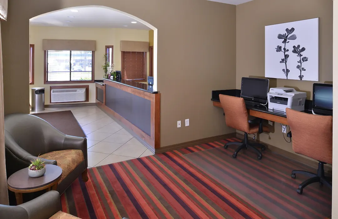Pleasant Inn-1