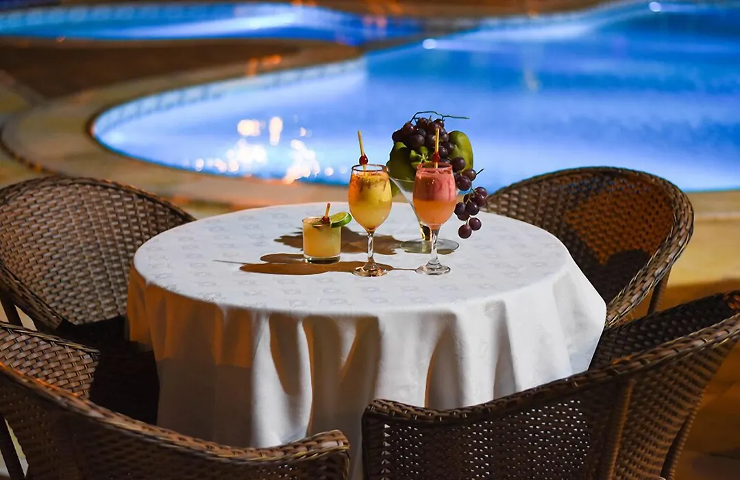 Genus Beach Hotel-1