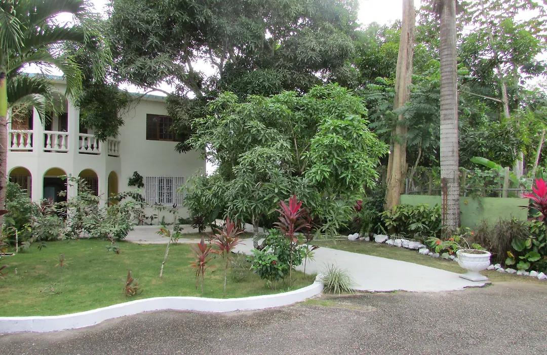 Ocean Wave Villa, Negril-1