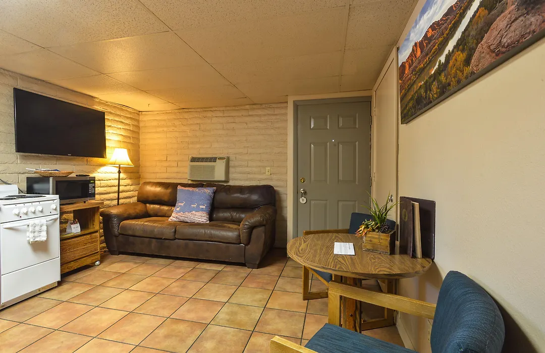 Rustic Inn-1