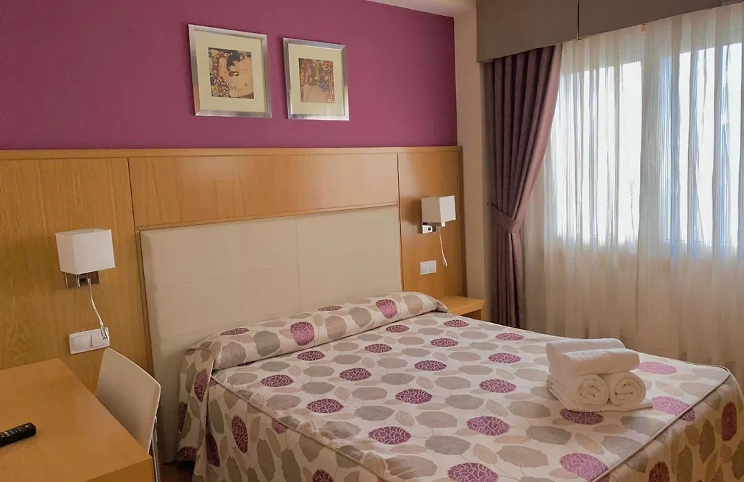 Hotel Condes De Lemos España-1