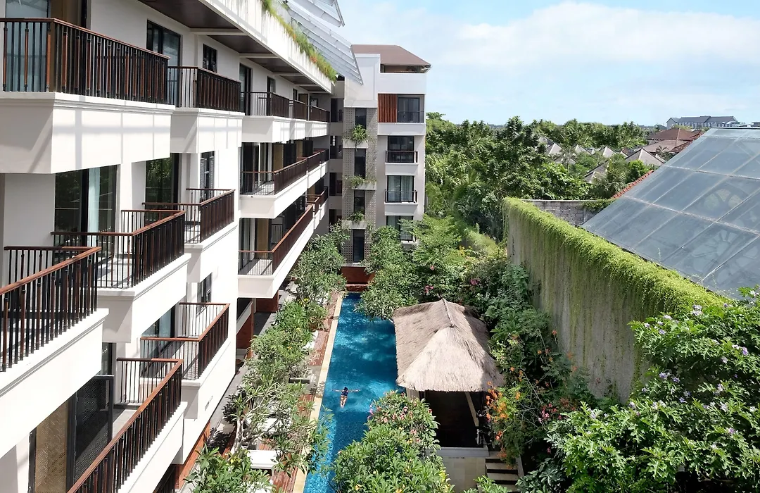 Jambuluwuk Oceano Seminyak Hotel-1