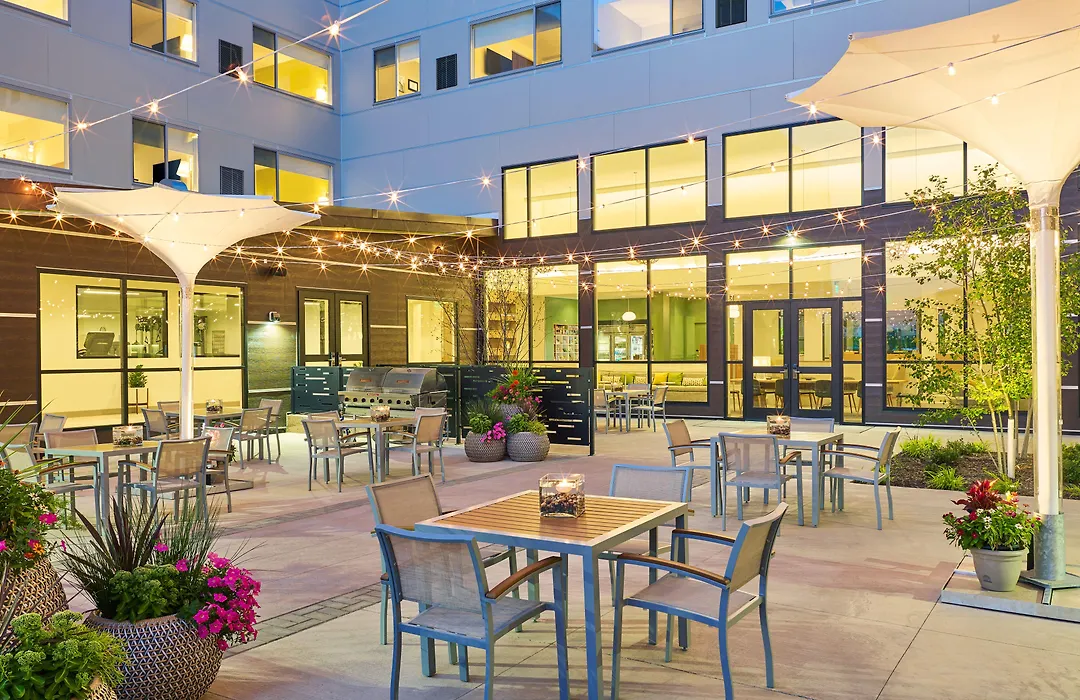 Element West Des Moines-1