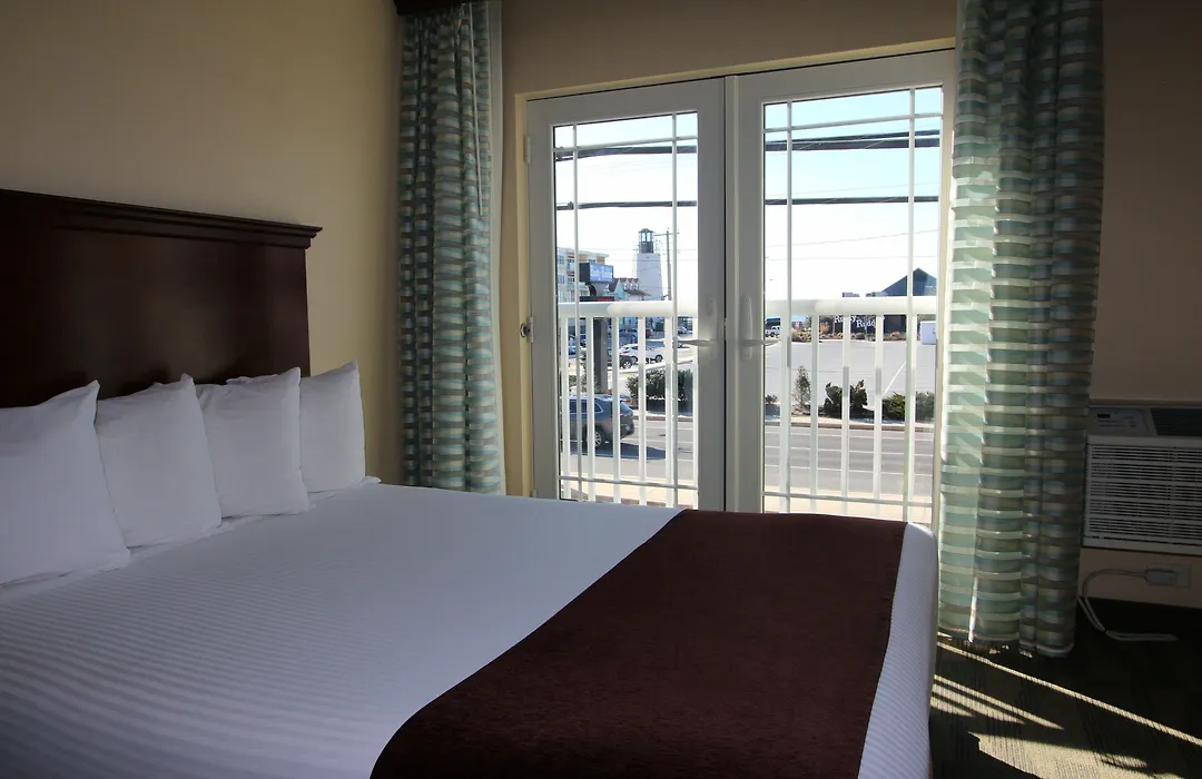 Gold Leaf Hotel Of Dewey-1