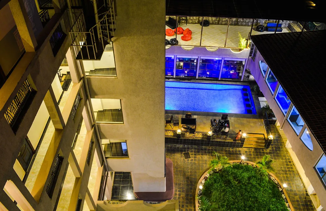 Decale Jewel Stone Hotel-1