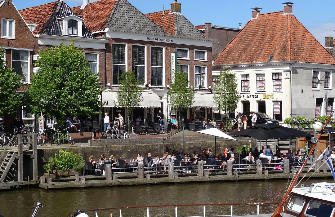 Hotel Café Restaurant De Posthoorn-1