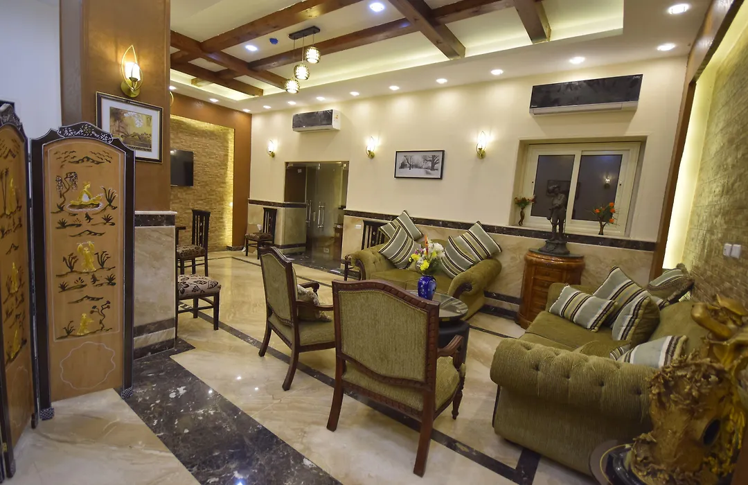 Amin Hotel-1