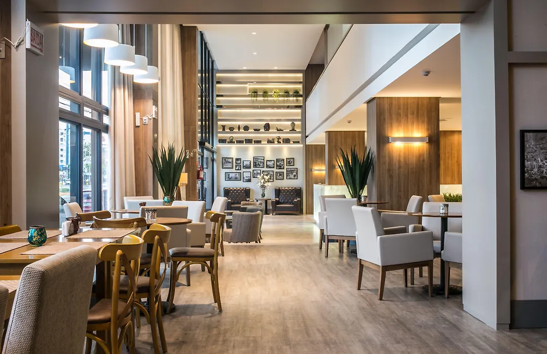 Tri Hotel Premium Criciuma-1
