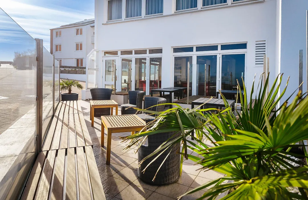 Hotel auf den Hummerklippen-1