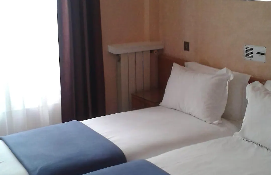 Crystal Hotel-1