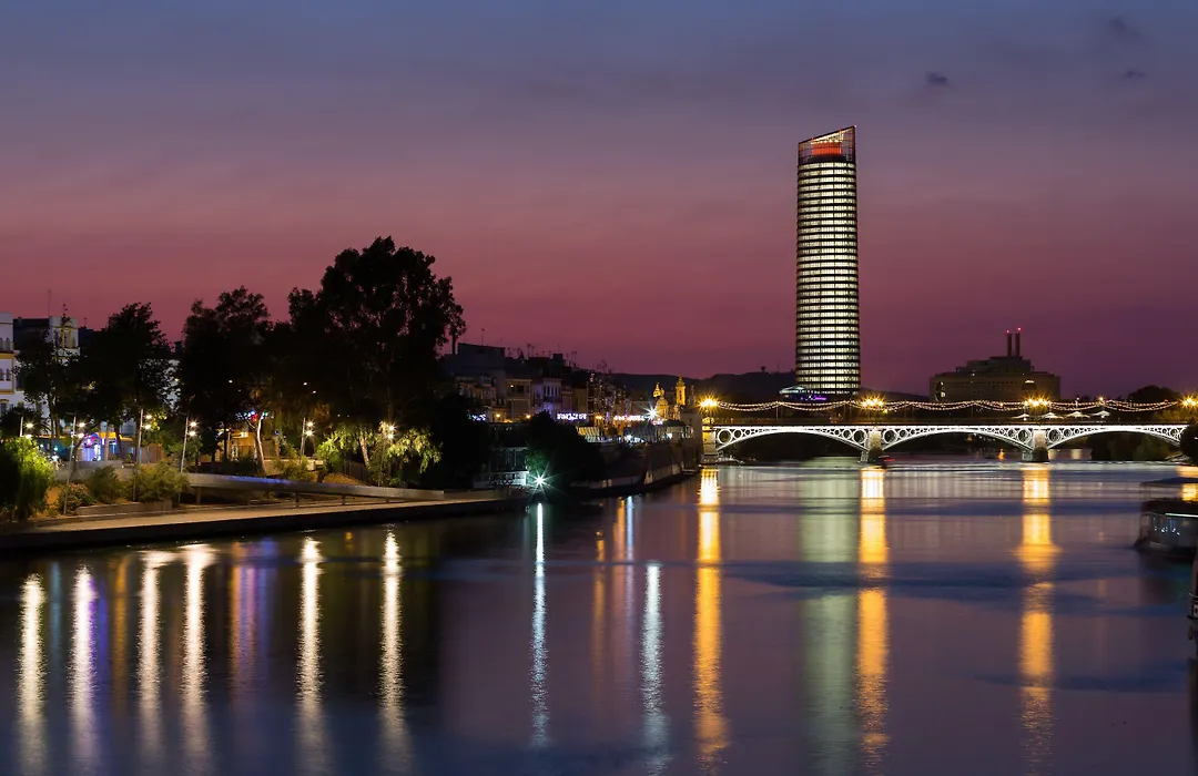 Eurostars Torre Sevilla-1