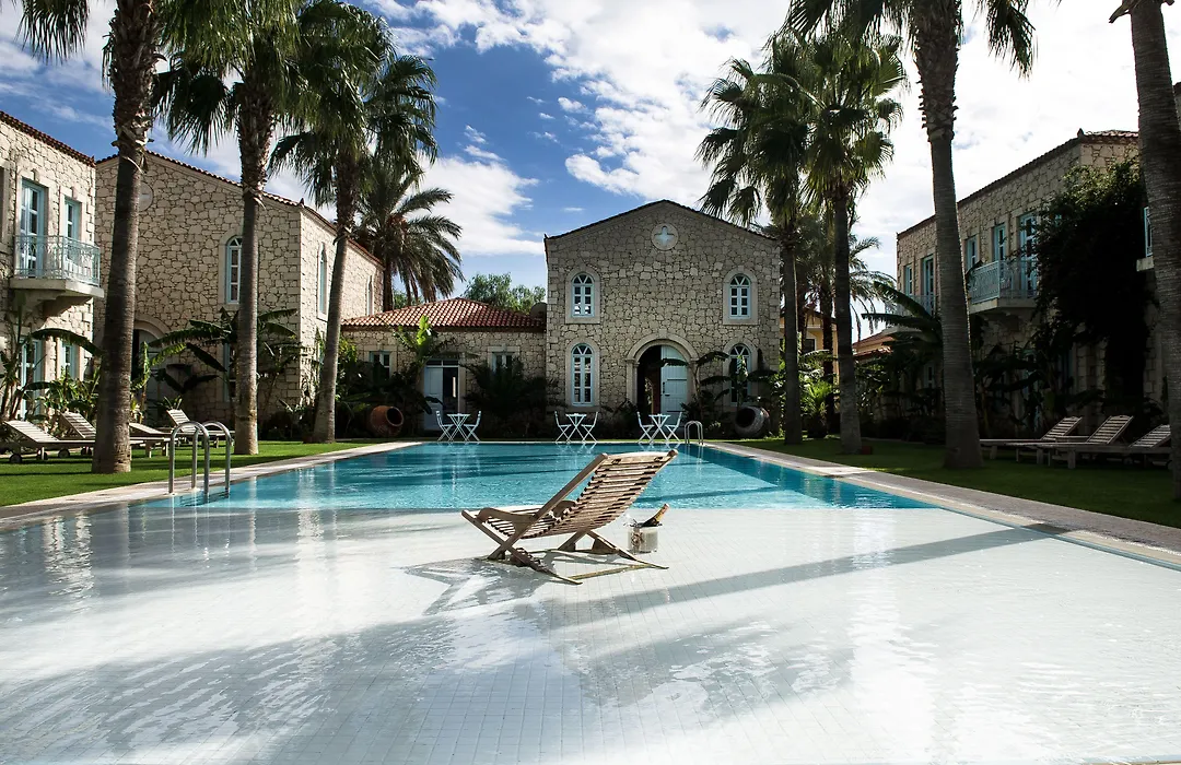 Manastir Alacati Hotel-1