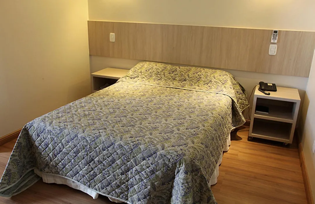 Golden Hotel - O Mais Central - Pet Friendly-1