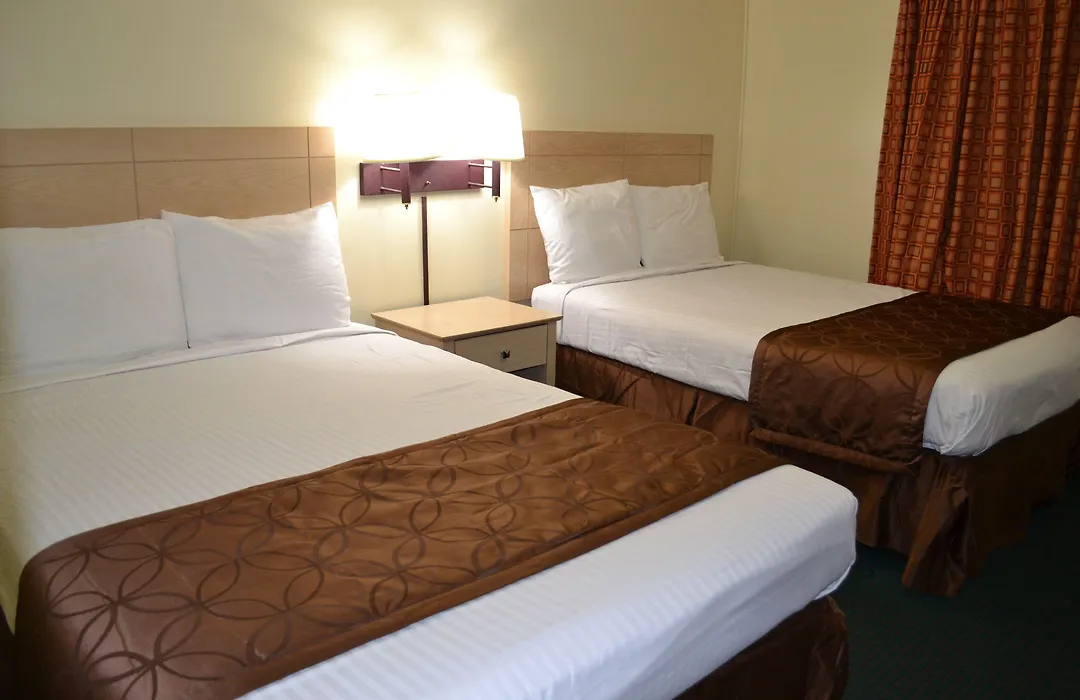 Passport Inn Niagara Falls-1