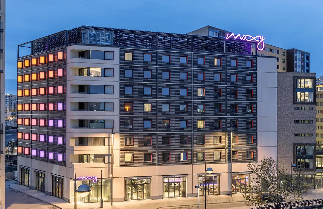 Moxy London Stratford-1