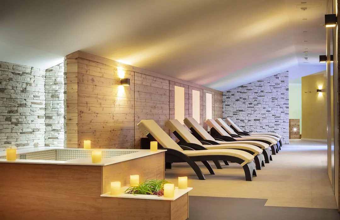 Alma Living Hotel- Al Girarrosto-1