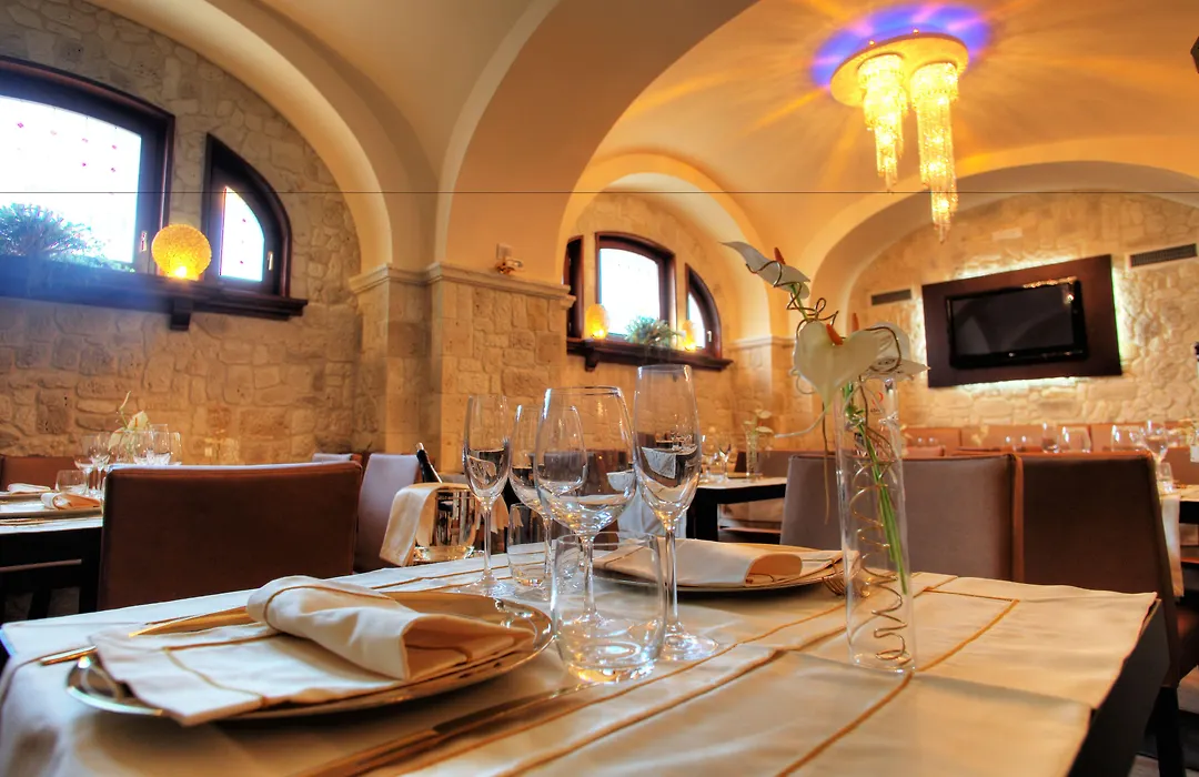 Hotel Cenacolo-1