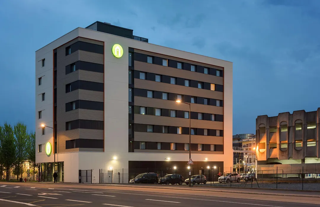 Campanile Le Mans Centre - Gare-1