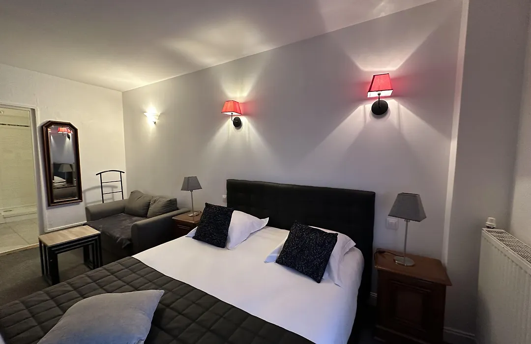 Hotel Le Saint-Yves-1