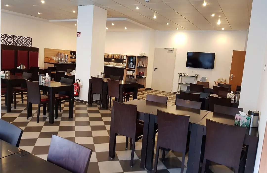 Center Hotel Essen-1