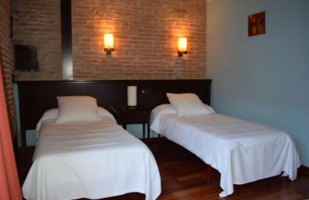Hospedium Hotel La Fuente-1