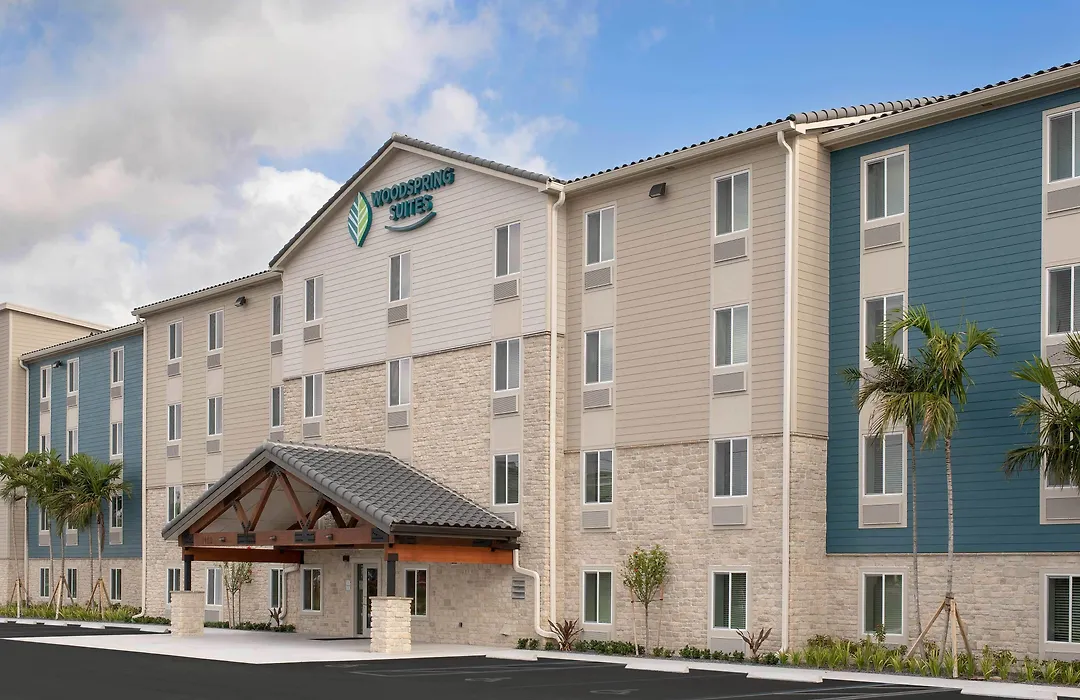 Extended Stay America Select Suites - Deerfield Beach-1