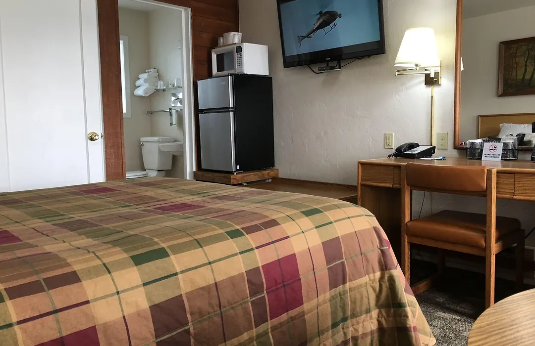 Southsider Motel-1