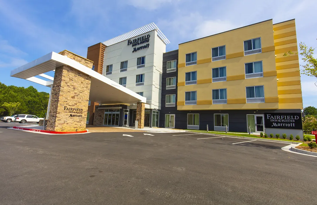 Fairfield Inn & Suites By Marriott Atlanta Woodstock-1