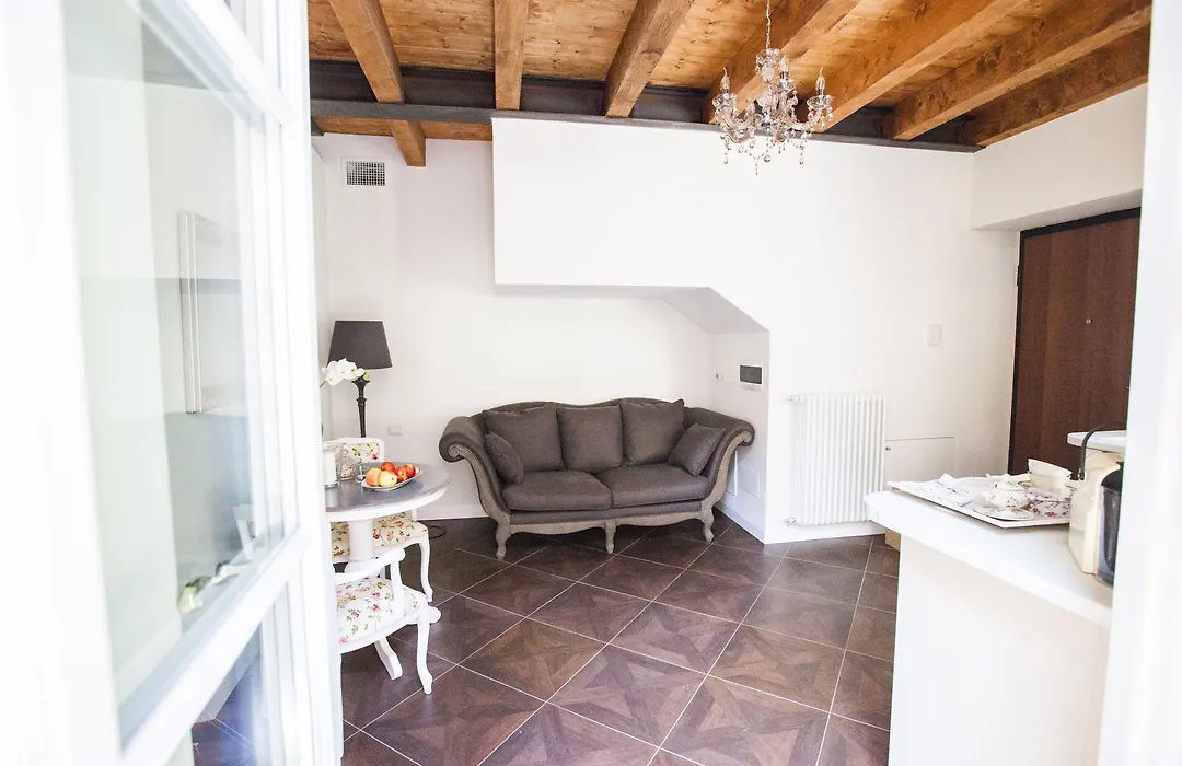 Alessia'S Place-1