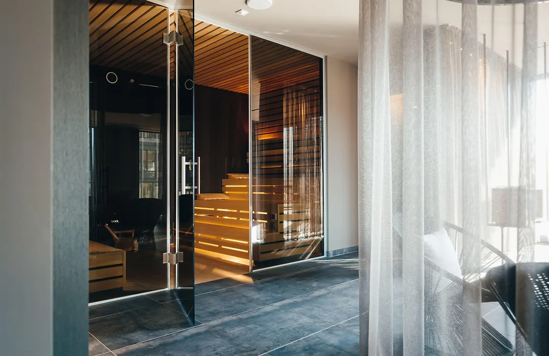 Vilotel - Hotel & Restaurant-1