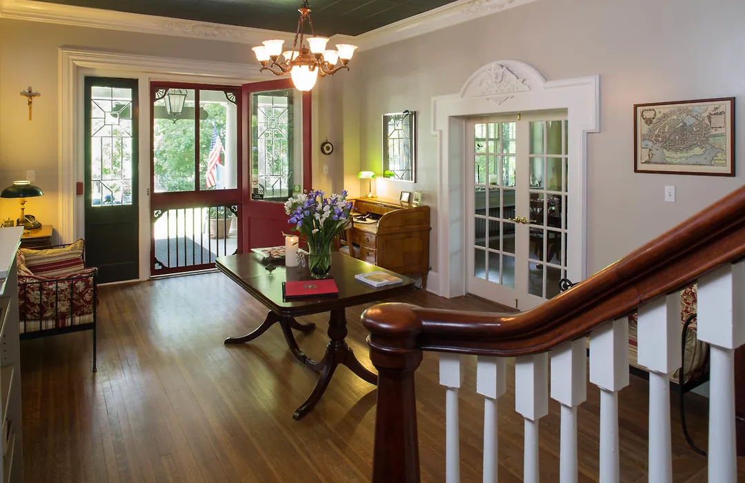 Sweet Biscuit Inn-1