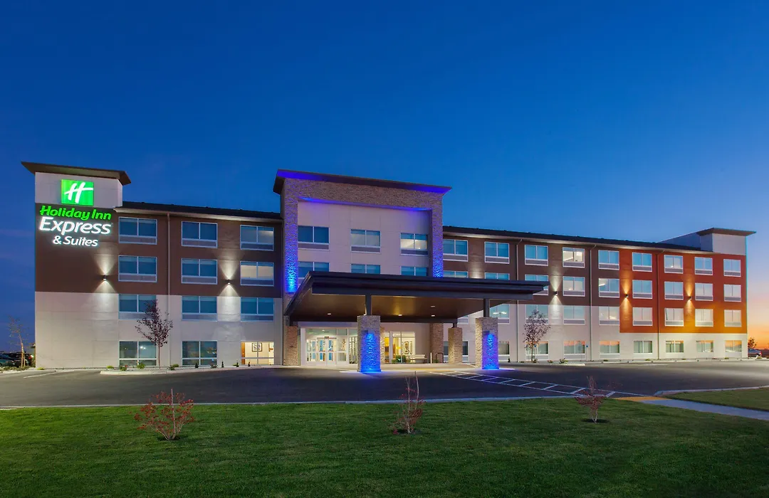 Holiday Inn Express & Suites - Moses Lake By Ihg-1