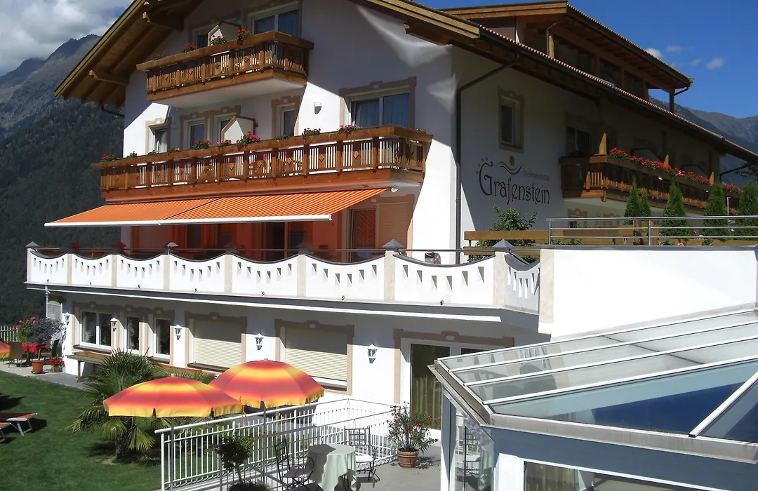 Adults only Hotel Grafenstein-1