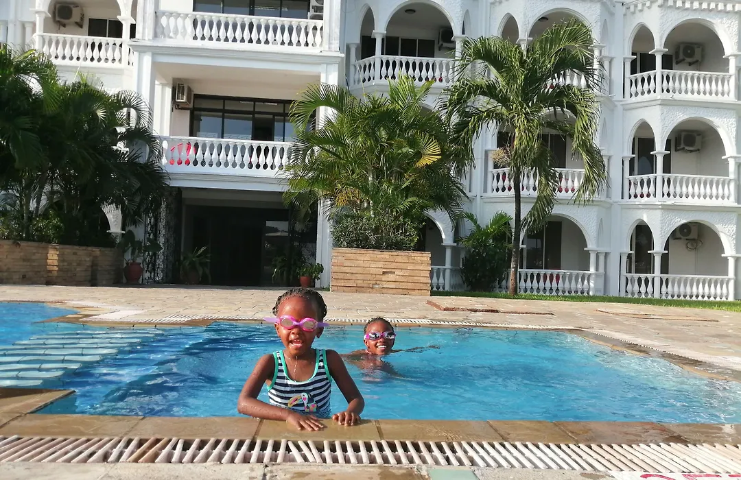 Cityblue Creekside Hotel & Suites-1
