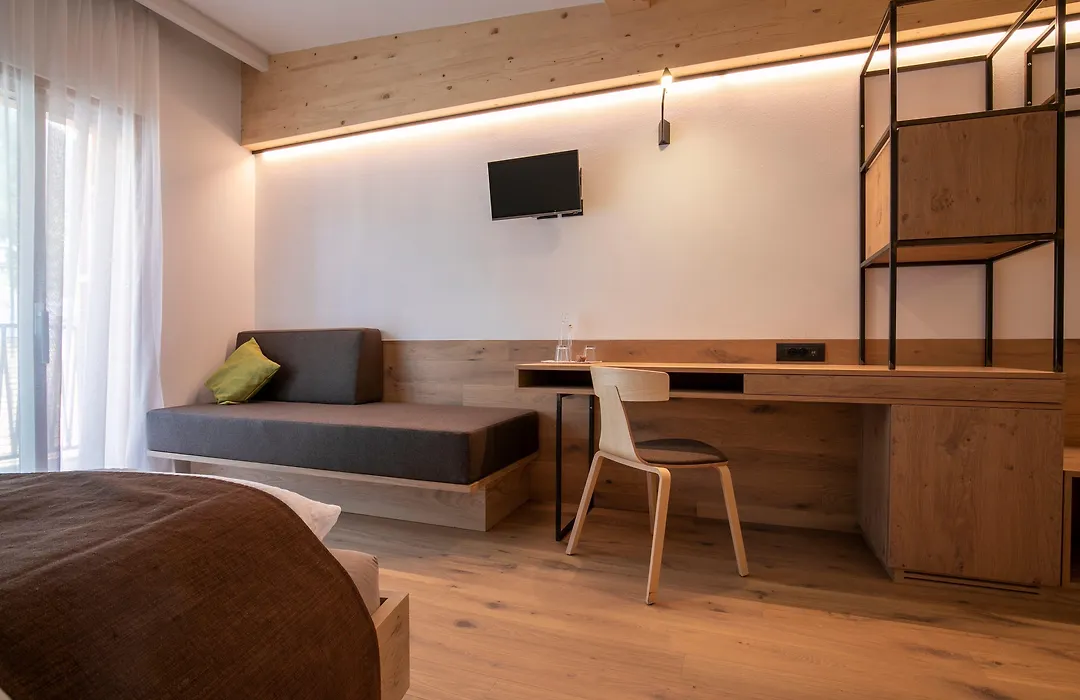 Active Hotel Rosat-1