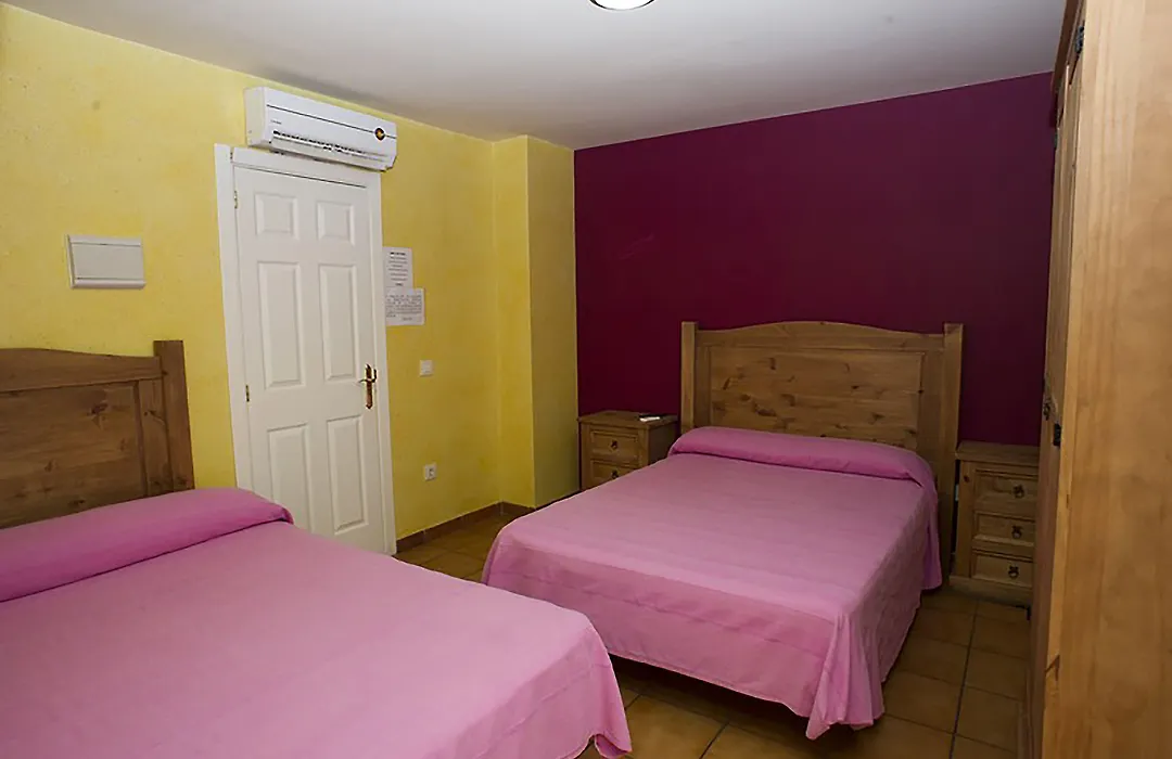 Hostal Velarde-1
