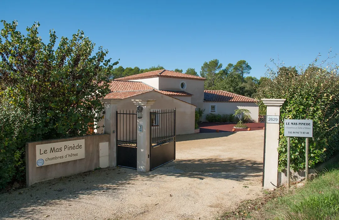 Le Mas Pinède-1