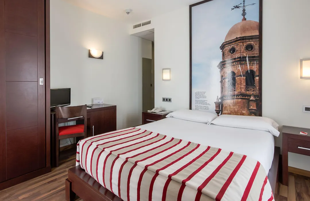 Hostal Aznaitin-1