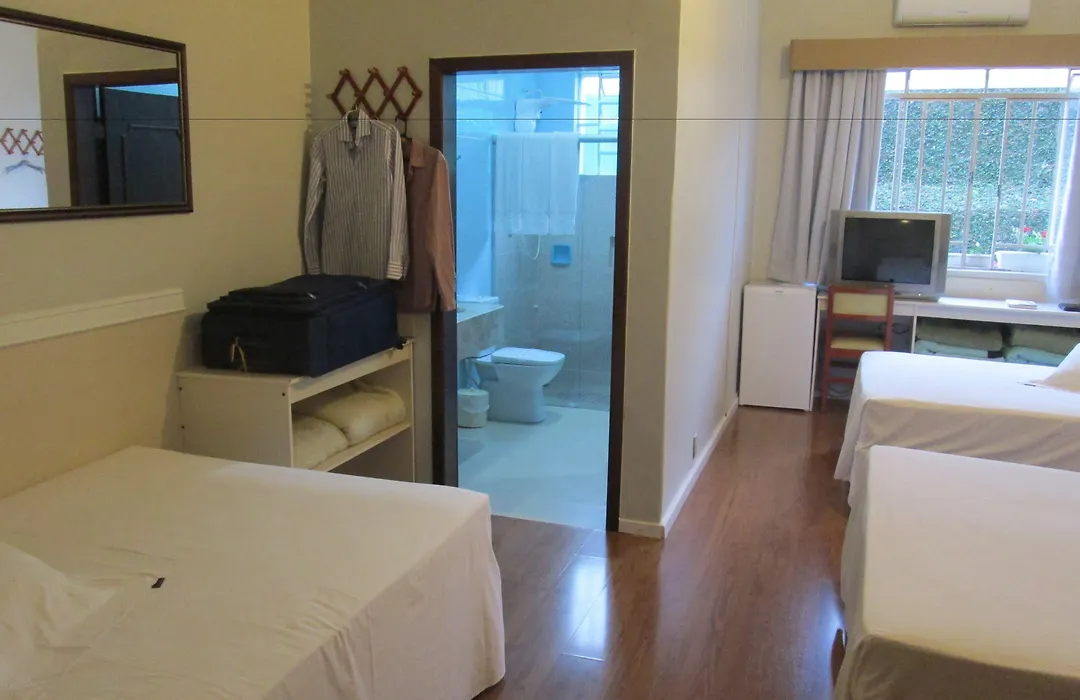 Central Palace Hotel-1