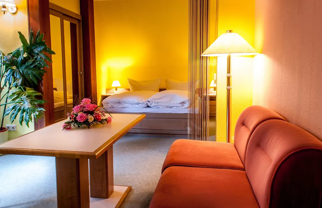 Ferienhotel Augustusburg-1